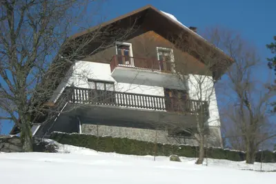 Image de Grand Chalet de famille dominant la vallée de La Bresse