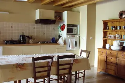 Image de spacious cottage in the countryside