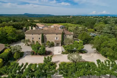 Image de Location Gîte à Barjac, entre Ardèche&Provence-Piscine au coeur des vignes