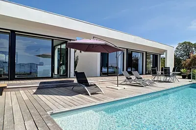 Image de Villa vue mer, 3 chambres, piscine privée