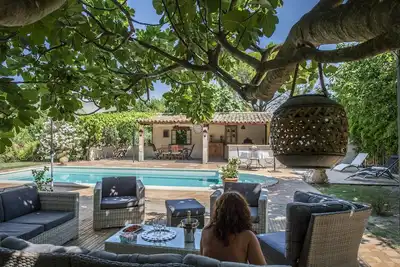 Image de Mas du cypres, entre alpilles et luberon proche Avignon