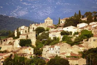 Image de 1 appartement Kiwi à la Cité Médiévale