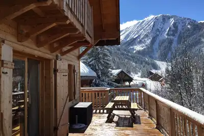 Image de Chalet Jonquille - 12 personnes avec Jacuzzi extérieur, 6 chambres