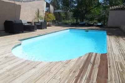 Image de Villa provençale climatisée, avec piscine chauffée, spa et suite parentale.