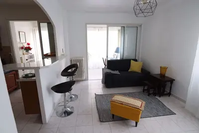 Image de Joli appartement de 60 m2 au calme à 300m de la Croisette, près du Martinez