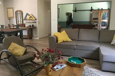 Image de Dans le Perche, Manou gîte de la Bogasserie, au bord de la forêt de Senonches