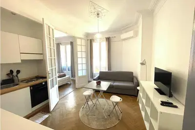 Image de Cozy 2p à 5m de la plage, hyper centre, Clim, tram