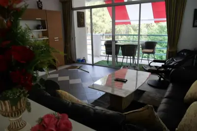 Kap Creative Luxury Extra Large Condo 1 Chambre 86 Sq. Mètres