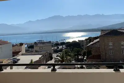 Image de Bel Appartement De Haut Standing/Proche De Tout/Plage/Commerce/Centre Ville