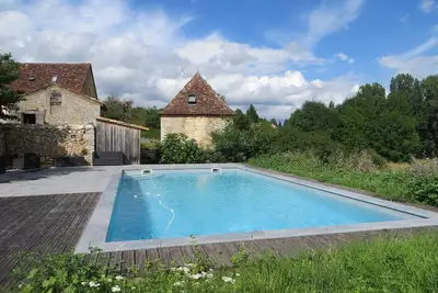 Image de Authentique Tour avec piscine, Périgord, Dordogne.