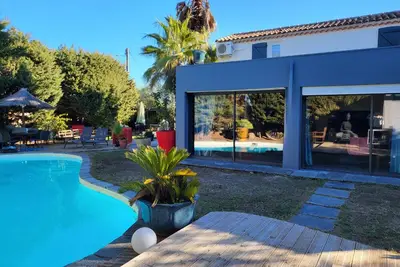 Image de Villa clim 3 ch Grande Piscine