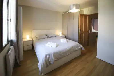 Image de Maison tendance avec jardin, centre village, Alpilles, familles, jeunes couples