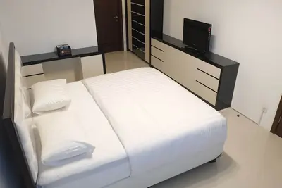 Image de Studio Room à St. Moritz présidentielle Puri Par Travelio - Jakarta