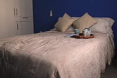 Image de Belle maison confortable. Chez soi loin de chez soi