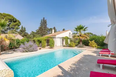 Image de Confortable villa contemporaine avec piscine près de Pézenas, calme et paisible
