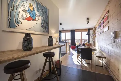 Image de Appart 110m², full services 4*, 4 chbr, 3 sdb/d, balcon Sud et 2 parkings