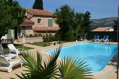 Image de Spacieuse Villa provençale avec grande piscine entre Marseille et Cassis