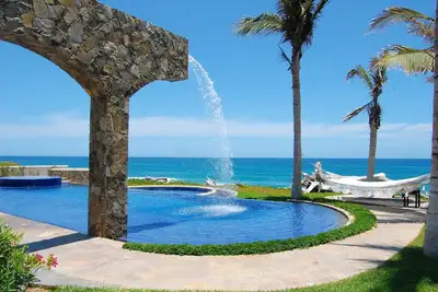 Image de Villa de luxe en bord de mer à San Jose del Cabo dans l'exclusif Puerto Los Cabos