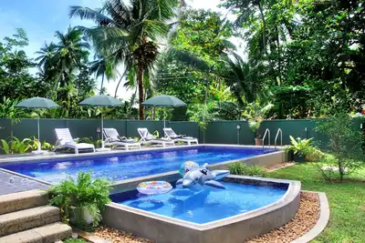 Image de HikkaVilla - Un excellent 5 Ac Br Villa avec piscine privée