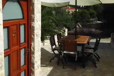 Apartments Mia (Ap5) -Molat, île Molat, Dalmatie du Nord