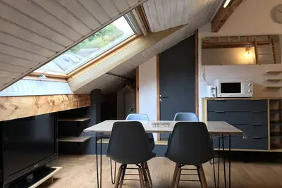 Image de Joli studio 4p entre télécabine et Commerces