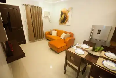 Image de 1br Condo / Hôtel entièrement meublé Nf Suites Davao