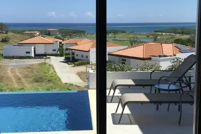 Image de Villa de luxe 2 lits 2. 5 salles de bain avec vue imprenable sur la mer des Caraïbes
