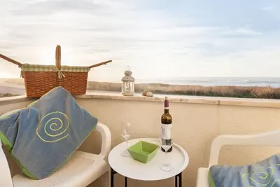 Juste au-dessus de la mer 2-