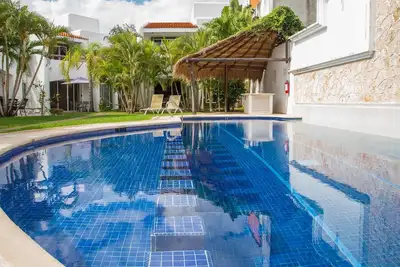 Villa Familiale avec Piscine E6