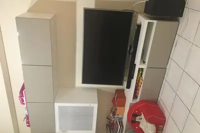 Image de Spacieux appartement pratique près du métro et de la route nationale