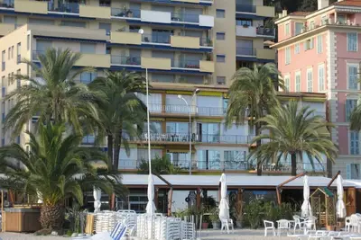 Image de Appartement T2 Face à la Mer à Menton Garavan | Clim, Plage & Centre Historique