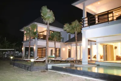 Image de Bukti: Villa de luxe pour max 12 personnes dans le nord de Bali