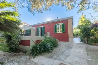 Image de Villa Labruto - Appartement Air et Feu avec terrasse et jardin.