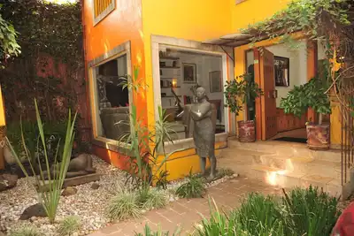 Image de Oasis de luxe au centre-ville de Mexico