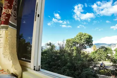 Venez vous amuser au soleil au Suite jamaïcain Angel