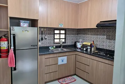 Image de 2br & 2Bath Maison de ville entièrement meublée près de Centro Nag