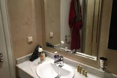 Image de La villa est située dans une résidence privée sur un magnifique golf dessiné par Tren