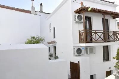 Image de Grande villa pour neuf personnes