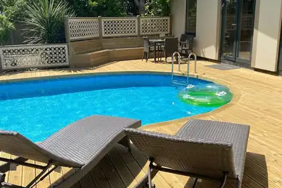 Image de Cottage Moderne Parfait Pour Une Famille