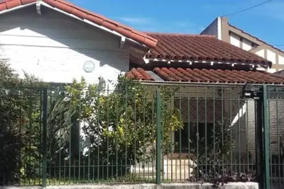 Image de Très belle maison avec grand jardin, idéal amoureux des verts.