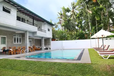 Image de Nature Villa 6br Maison avec piscine