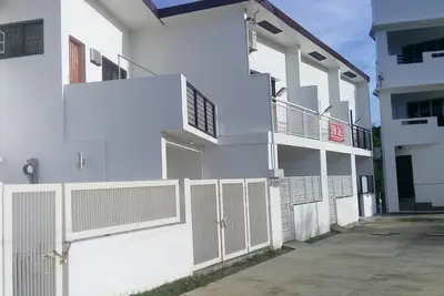 Image de La maison et Bon - maison de vacances