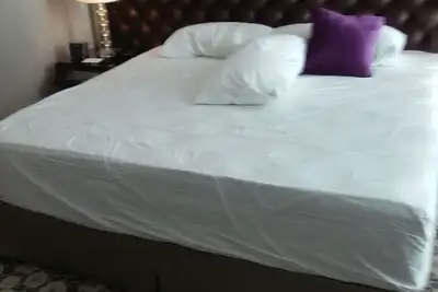 Image de 1 King Bed Appartement.