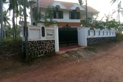 Image de Manged & Maintenu par un couple britannique. Rez de chaussée d'une belle villa.