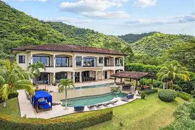 Image de Villa de luxe avec spa avec repas inclus (idéal pour les groupes! )