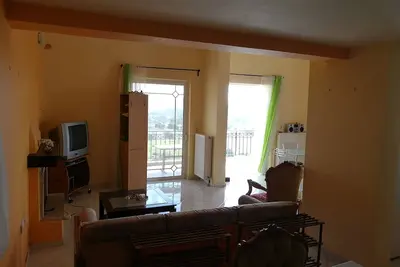 Image de Appartement privé avec vue imprenable sur la mer
