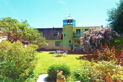 Image de Maison fantastique avec un beau jardin