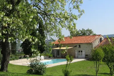 Image de Gîte en pierre 120m2