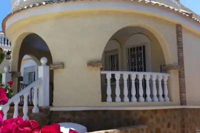 Image de Immaculée Bellavista Villa, entièrement climatisée avec piscine privée.