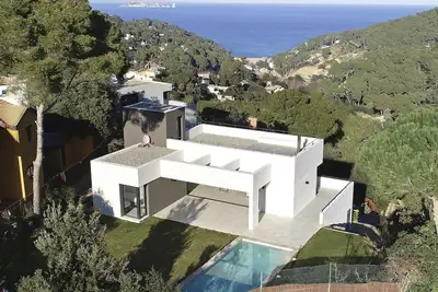 Image de Villa Moderne 4 chambres, 8 couchages, piscine privée, à Begur